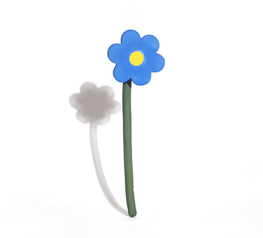 Fleur en céramique bleue